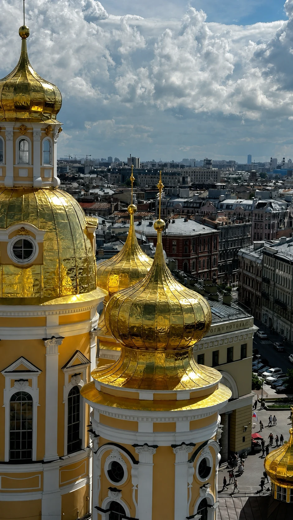 Вид на Петербург с колокольни